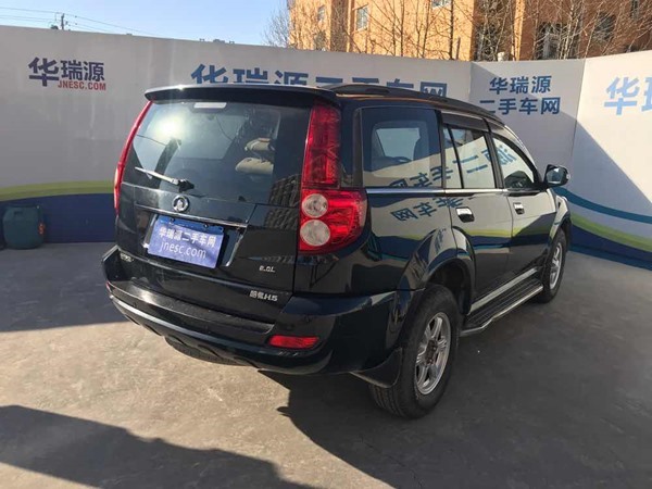 哈佛H5 不怕破路不掉面 3万块钱开到工地转一转