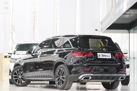 中卫二手奔驰GLC 2019款 GLC 300 L 4MATIC 动感版