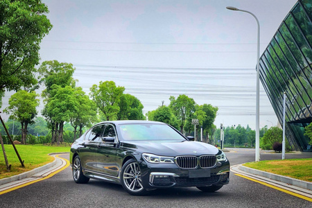 泰州二手宝马7系 2018款 730Li 2.0T 手自一体 领先版 M运动套装