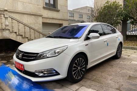 嘉兴二手众泰Z560 2017款 1.5T 手动 精英版