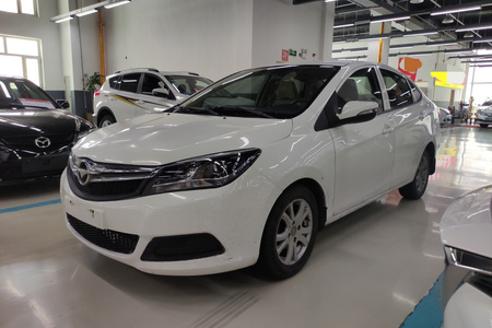 乌鲁木齐二手海马M3 2014款 1.5L 自动 精英型