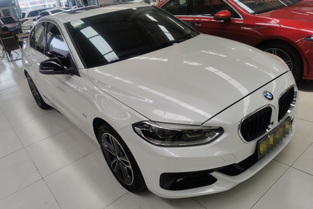 临沂二手宝马1系 2018款 118i 1.5T 手自一体 运动版