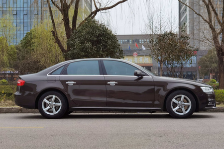 南京二手奥迪A4L 2013款 35 TFSI 自动 标准型