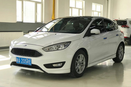 乌鲁木齐二手福特福克斯 2018款 两厢经典 EcoBoost180 手自一体 运动版