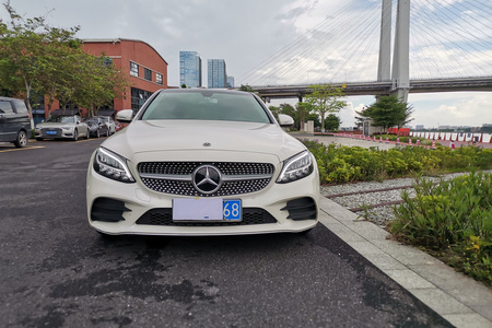 广州二手奔驰C级 2020款 改款 C 260 L 运动版
