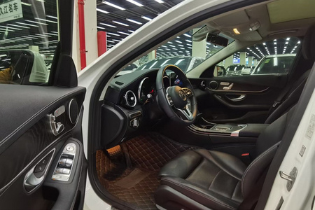 南京二手奔驰C级 2019款 C 260 L 运动轿车