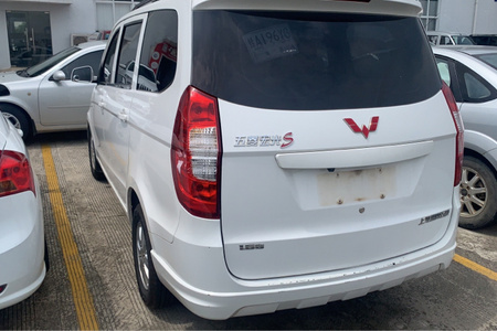 崇左二手五菱宏光S 2016款 1.5L 手动 新舒适版