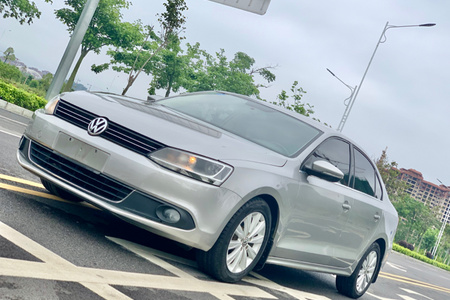 来宾二手大众速腾 2014款 改款 1.6L 手动舒适型
